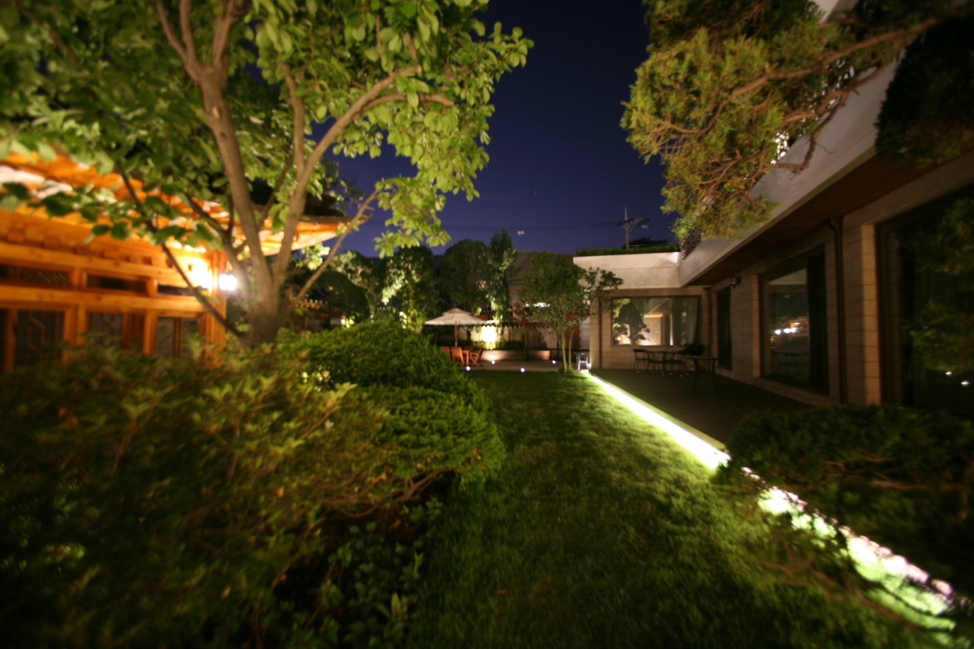 Bonum 1957 Hanok And Boutique Seoul Exterior photo